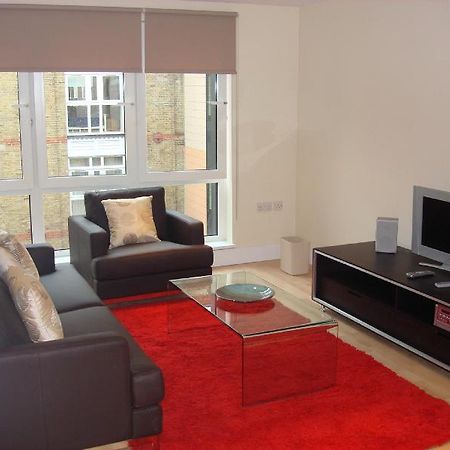 Luxurious Sir John Lyon Serviced Apartment 런던 외부 사진
